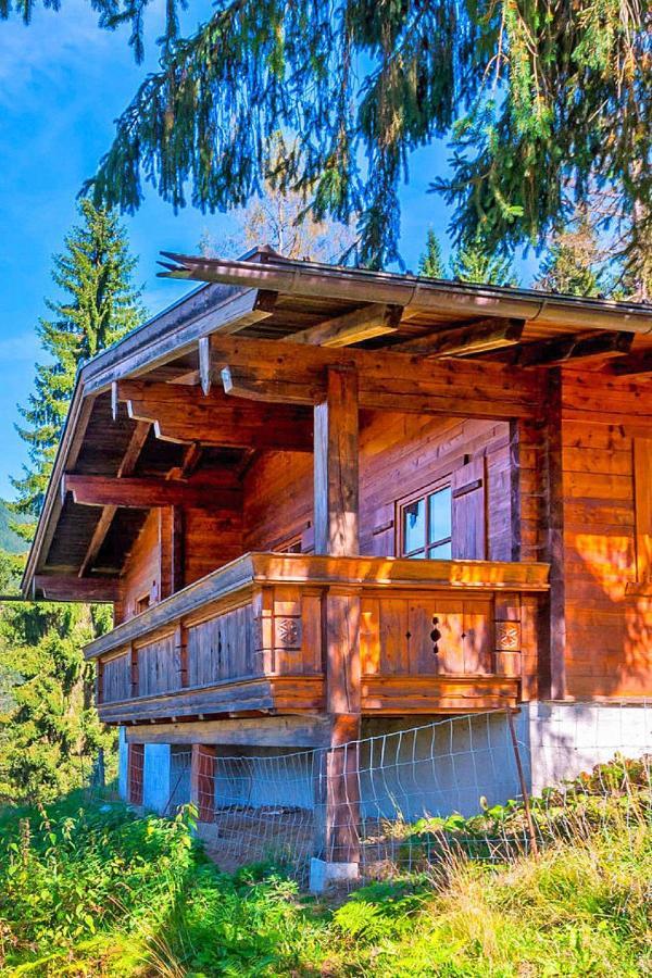 Chalets In Eben Im Pongau Exteriör bild